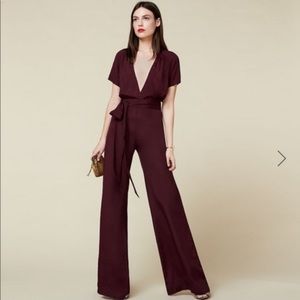 Reformation Aegina Deep V Jumpsuit in Merlot size 0. New with tags.
